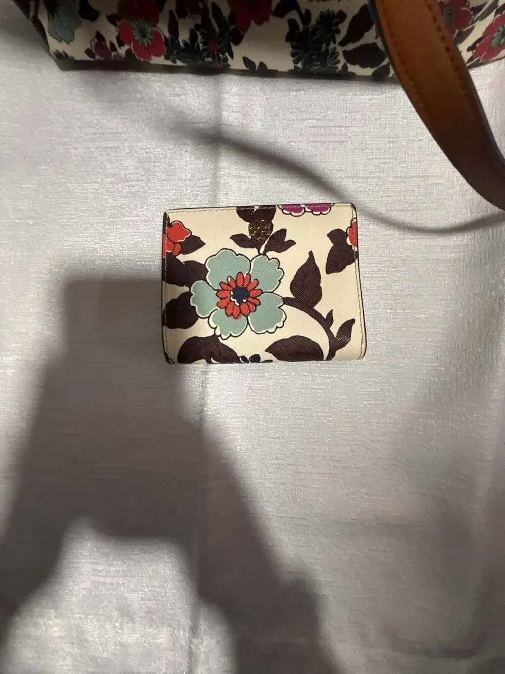 Tory Burch wallet leather